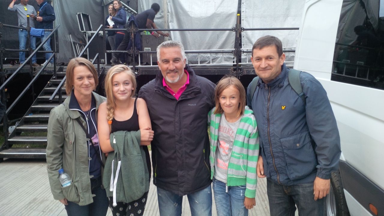 Paul Heaton on Twitter "Who's this with Paul and Family?…