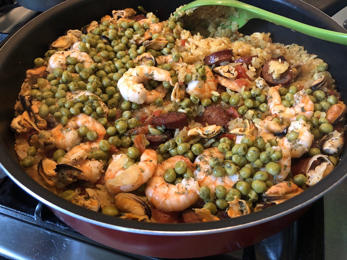 Self-isolation recipe 4: Paella. Or paella-esque since many substitutes were involved. Either way, a meal. 