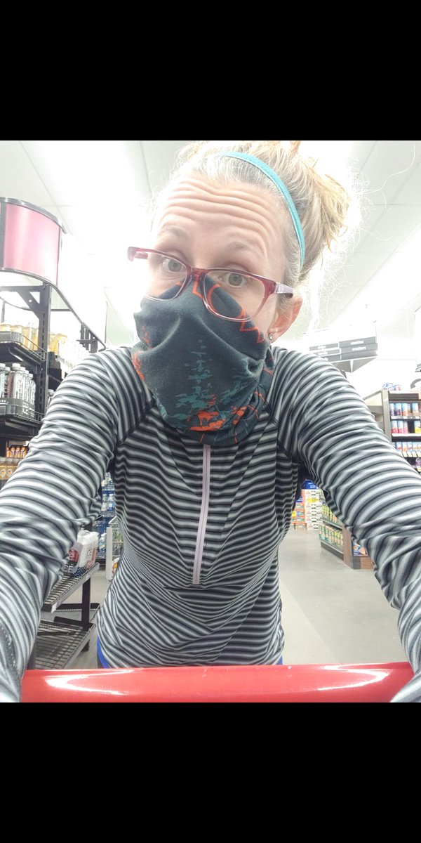 MrsMeyer20's tweet photo. My unusual grading space?? The 25 min line at King Soopers! Pretty sure the peeps around me thought I was talking to myself as I gave voice feedback. Yay for @GoogleForEdu #googleclassroom @TeamJeffco #teamjeffcoremote @JeffcoSchoolsCo @SummitMiddle https://t.co/2UoDPXuG91
