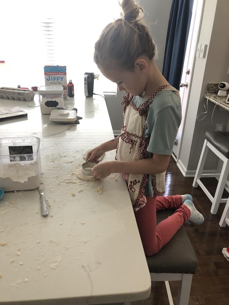 NorthCreekElem's tweet photo. Madison supported a local business, enjoyed quality time with her mom and created her own farm! #NCEBakingChallenge https://t.co/OKYnyCaBMB
