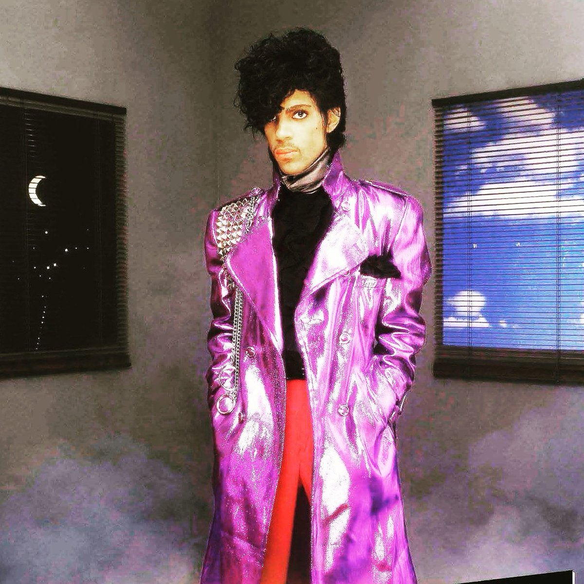 #RIPPrince is 🕊🙏🏽💜🕯