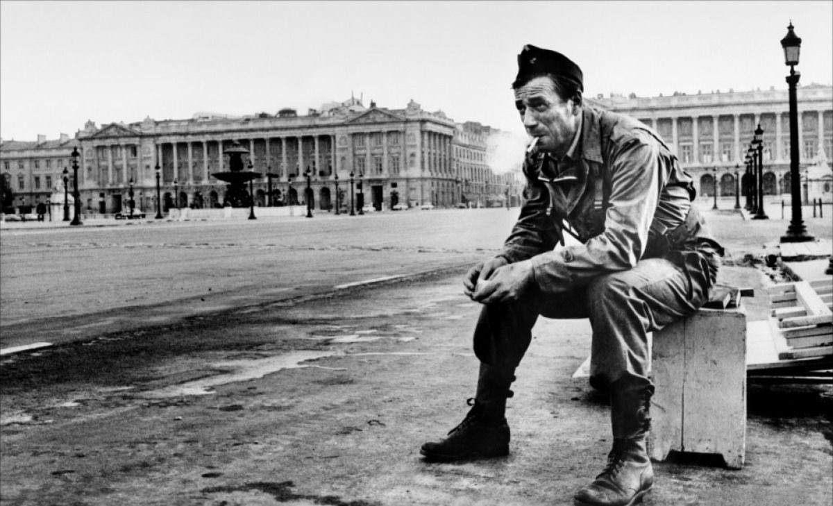 Beaucoup de Bretons arrivés par le train s’installeront autour de la gare en ouvrant des crêperies, cinémas...(Certains sont encore ouverts).Yves Montand y fait d’ailleurs une belle allusion dans le film Paris Brûle t il qui raconte la Libération de Paris en 1944 