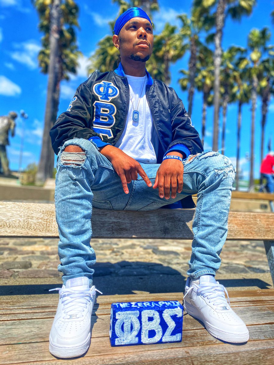 TheRealYungblud's tweet image. Blessed and Highly Favored
Blu’ Phi till i die
3-A-20 Ska Kafziel 🤘🏾
#AlphaChapterMade
#UnleashTheΣERAPHIM