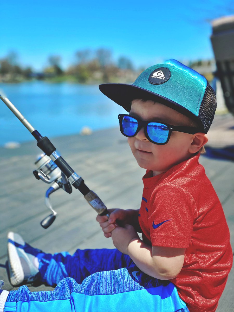 BrooklynSummitt's tweet photo. Breck is loving this warm weather! https://t.co/hboPaVWrsV