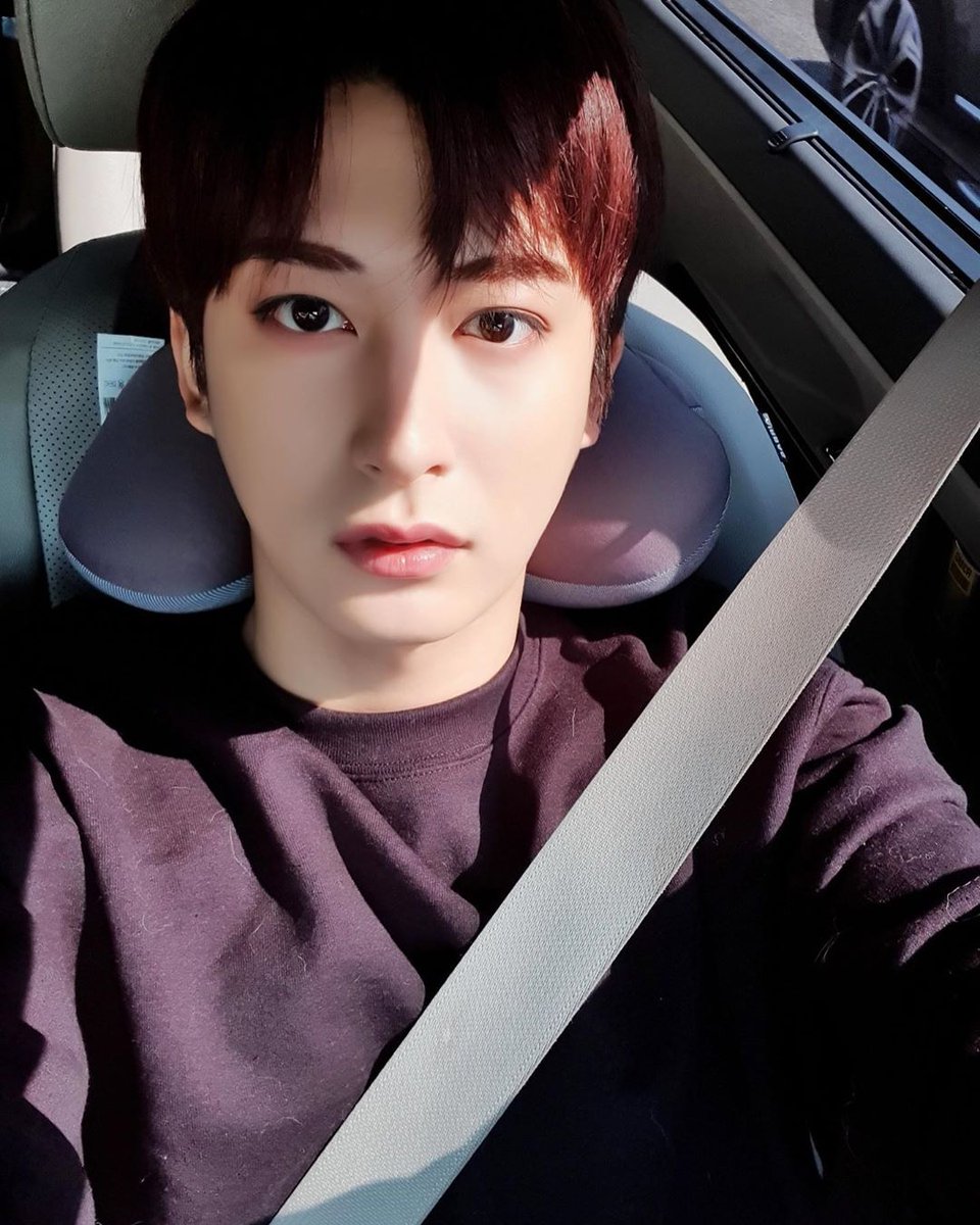 10yearswithblockb Spain Hiatus 0704 Instagram Oficial De Block B Abejareina Cuantos Idiomas Habla Jaehyo Creo Que Son Al Menos Tres 1 Coreano 2 Guay 3 Lindo Jaehyo Blockb