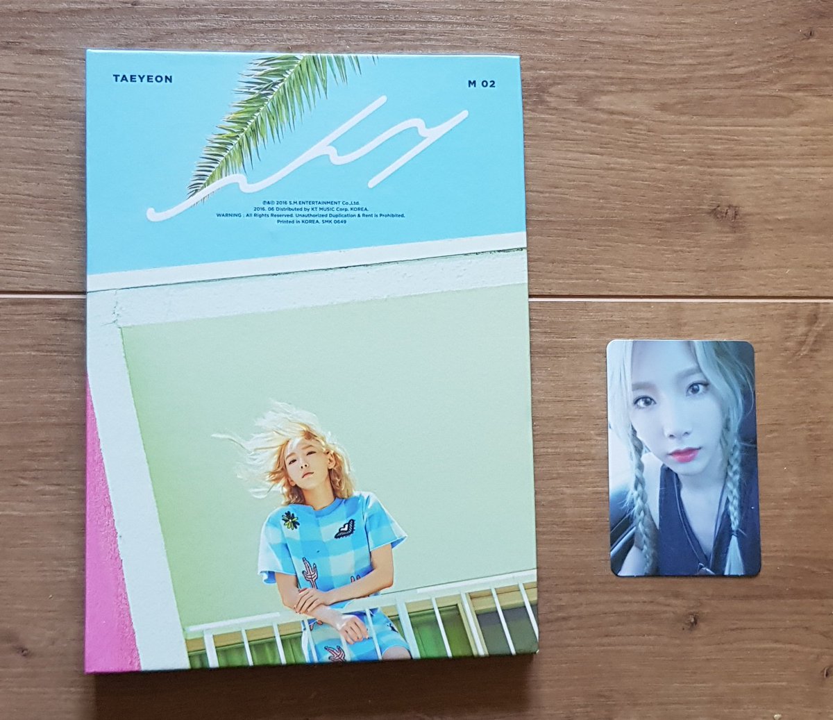 Taeyeon - Why 1 photocard Favorite Song : Night