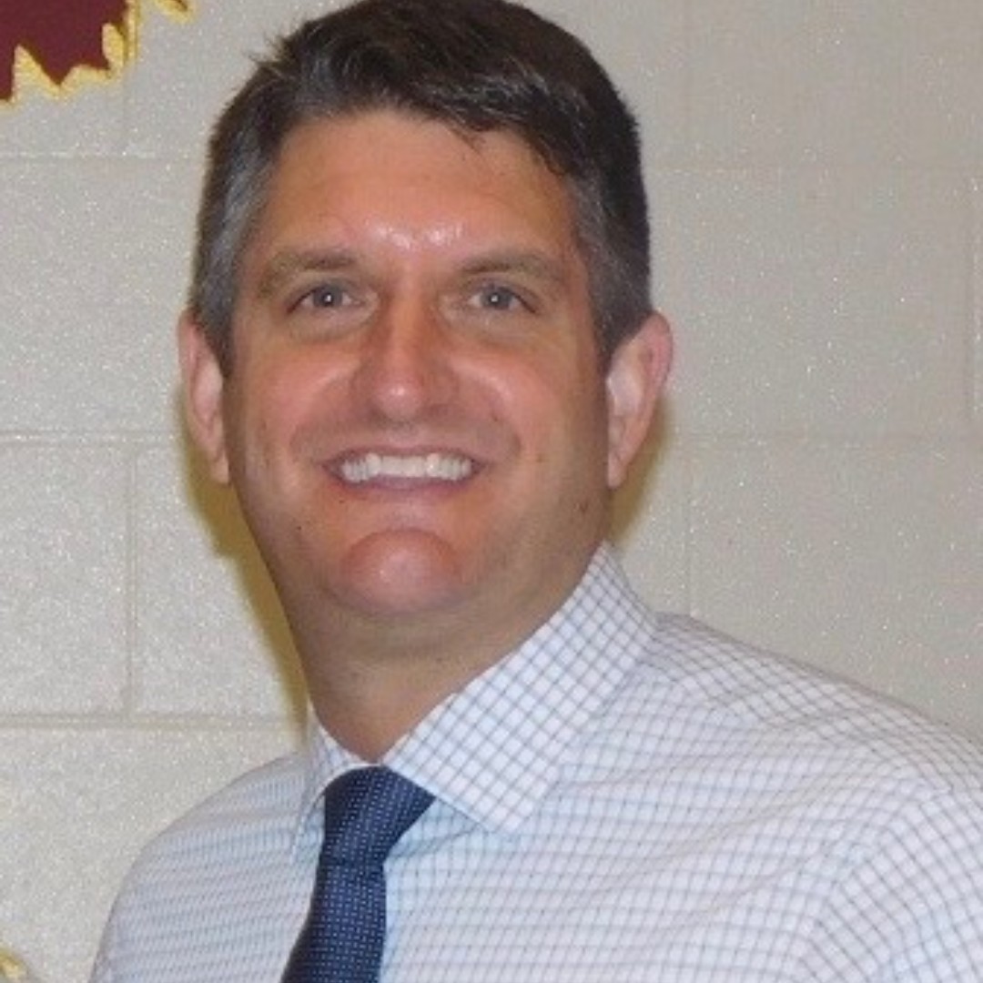 Gwd50Schools's tweet image. Congratulations to our 4 new Assistant Principals! 
Debbie Leonard (Mathews), Kristen Hopkins (Springfield), Eric Syswerda (GHS), and Nathaniel Bonaparte (EHS) were announced as new AP's at last night's Board meeting! gwd50.org/site/default.a…