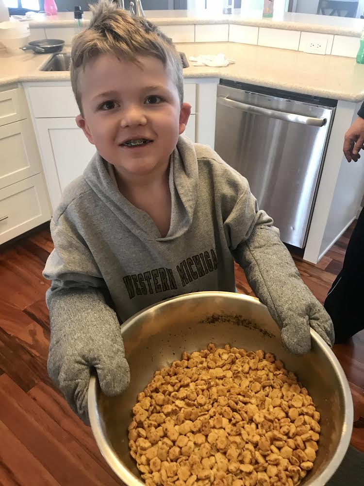 NorthCreekElem's tweet photo. Alec made a giant bowl of yummy snack to share with his family! #NCEBakingChallenge https://t.co/eZz61ERlmp