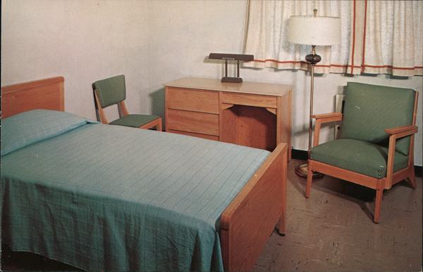 DesolateCards's tweet image. Industrial Furniture Manufacturing Co, Detroit, Michigan.