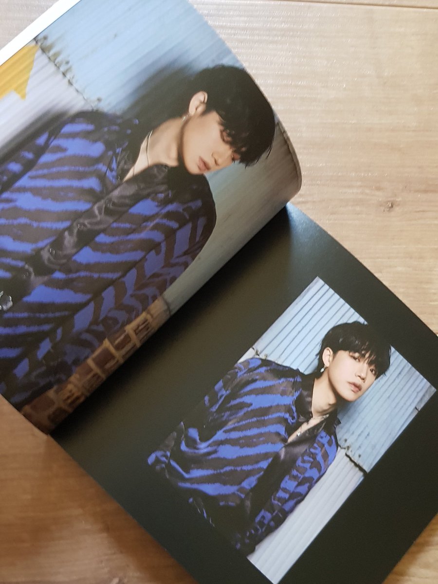 AB6IX - B:COMPLETEPhotocards : Youngmin, Donghyun + groupFavorite Song : Friend Zone