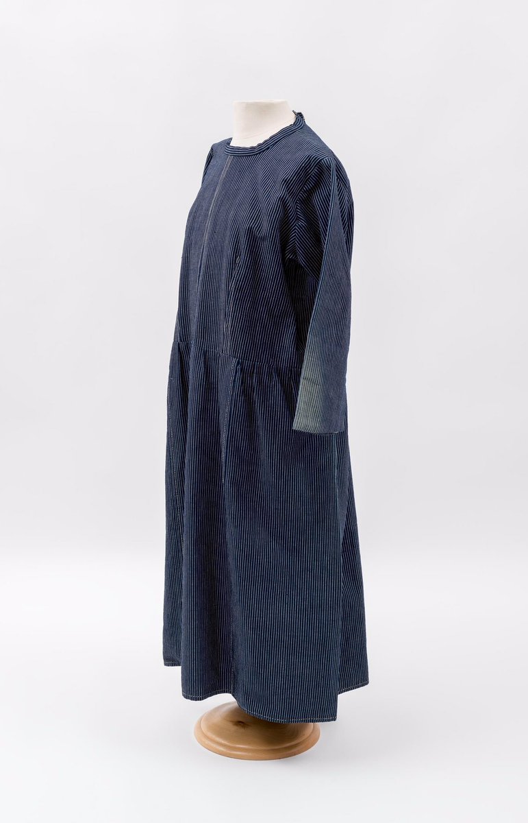 Talking about <a href="/hiddennowheard/">Hidden Now Heard</a> today made me think of this dress, and how the interviewees spoke of clothing as control at long-stay hospitals. 

📸 Dress made by a supplier to Hensol and Bridgend area hospitals, 1930s. 

#clothingmatters