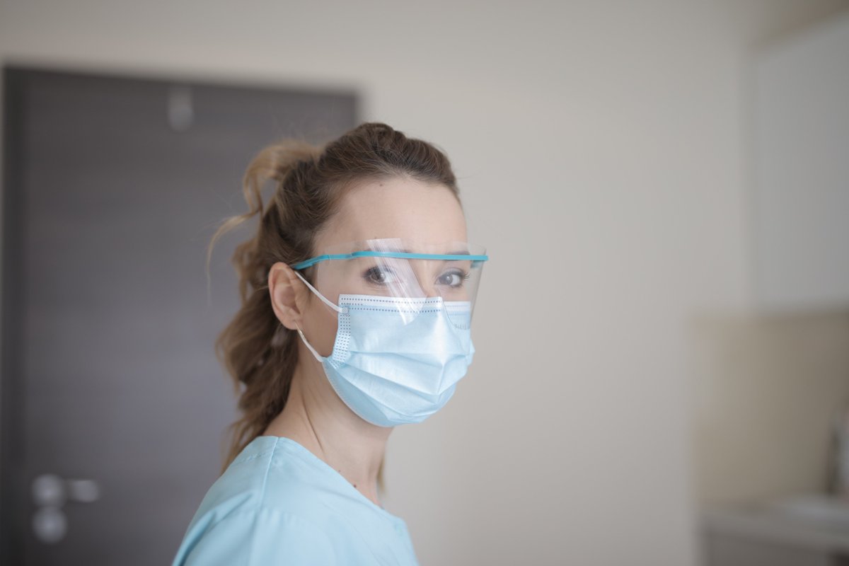 Disposable medical face masks now in stock! Visit: tempshield.com/products/proce…
