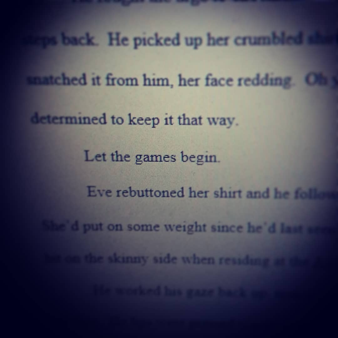 AgentGemJar's tweet photo. Started working on #fatedyetunmated again to realise 1)It needs retitling as I removed the fated element and 2) it needs a lot of rewriting. However I know where it's going! Let's do this! https://t.co/yyt05BYVUg