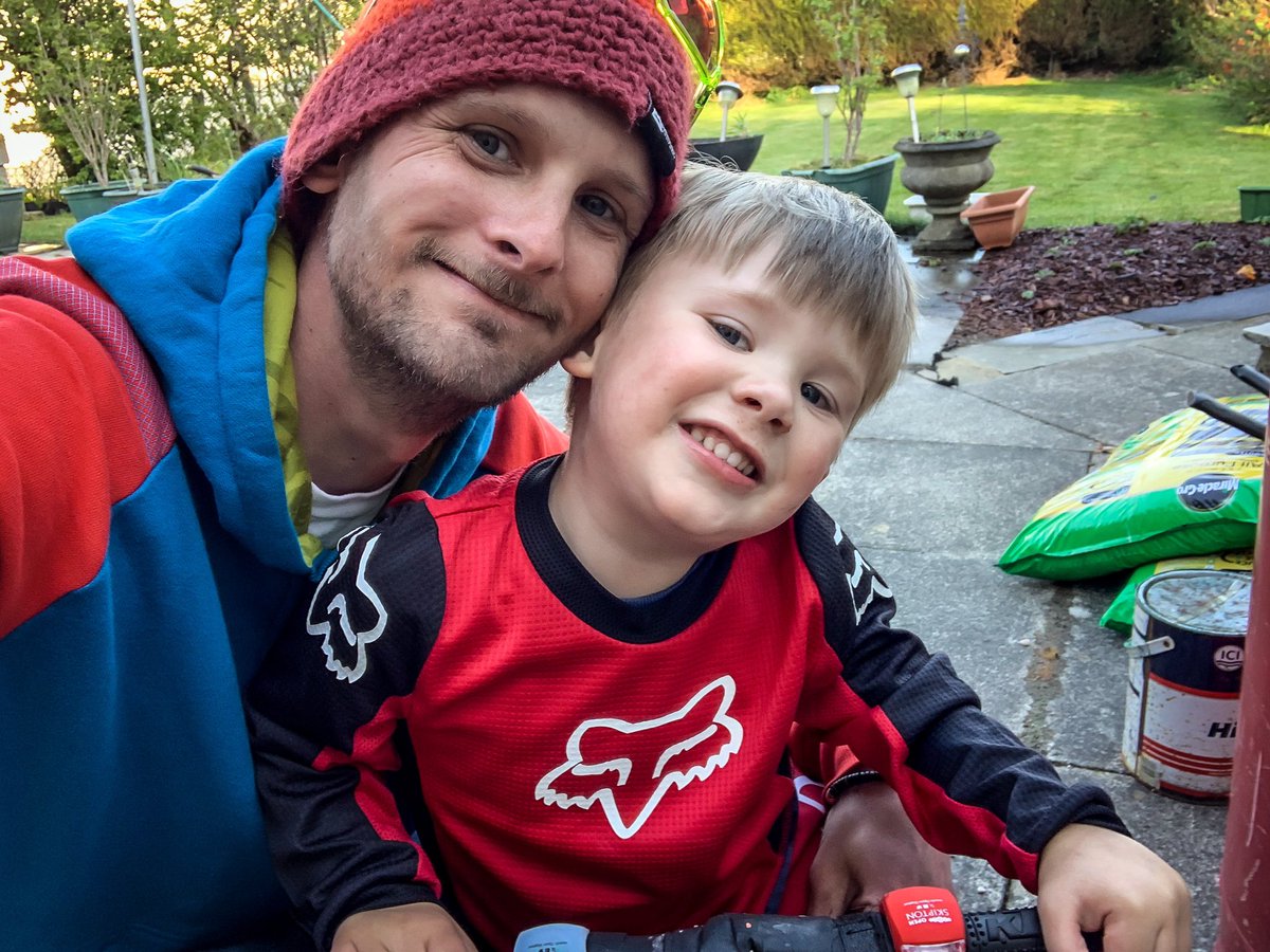 WalkingWSarcoma's tweet photo. #BackWithMyBoy https://t.co/Wws0HRNpSO