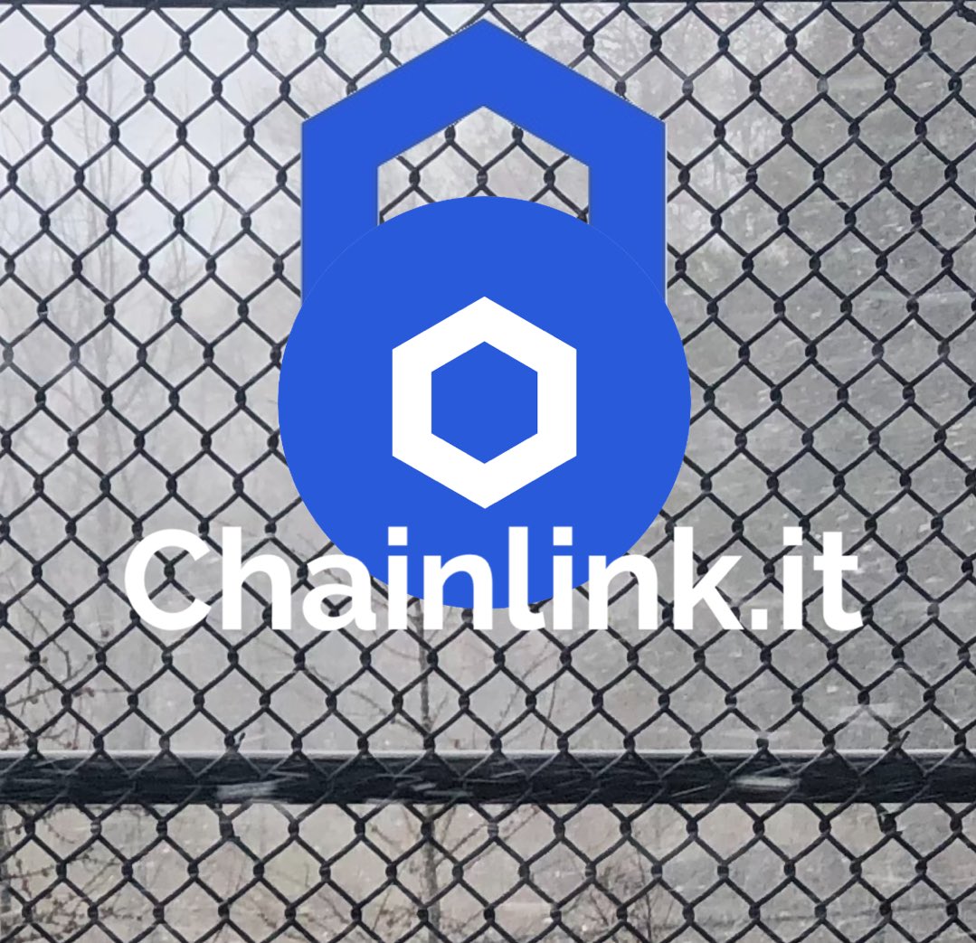 cryptodomainco's tweet photo. https://t.co/vnhxCqrw2y Domain for the Chainlink space. #chainlink #link $LINK #domain #oracle #blockchain #chainlinkfencing #fence https://t.co/Lq8B7OW01U