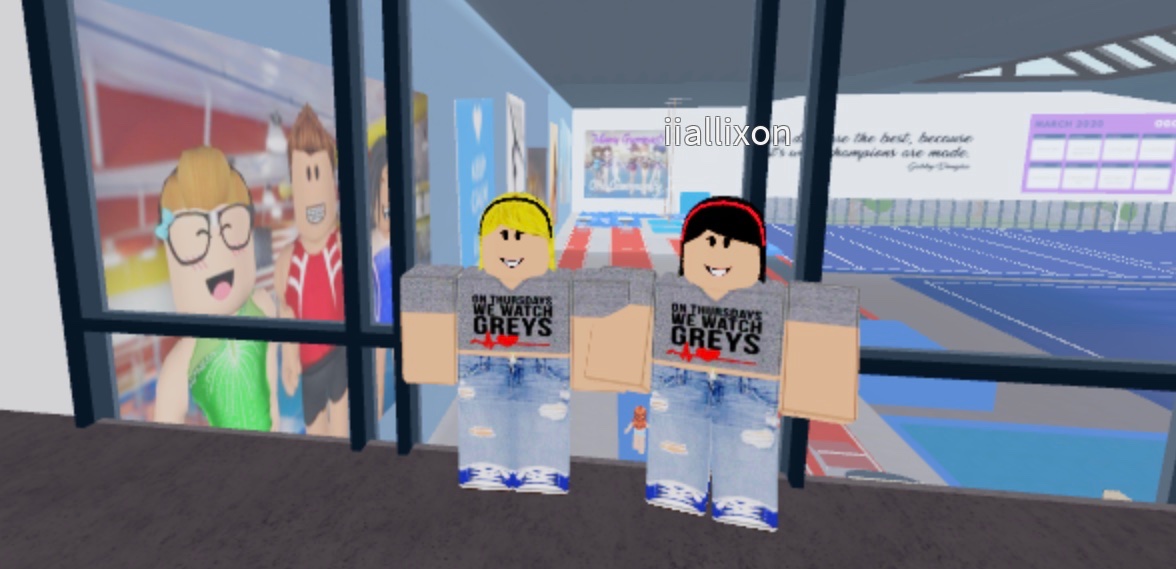 ConfusinglyR's tweet photo. Twin day #2 with iiallixon! https://t.co/mSu6BwMZXw