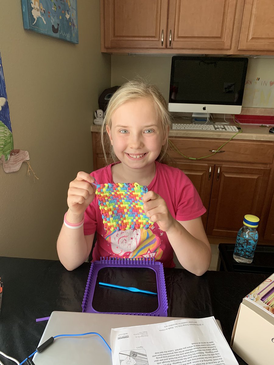 MurrellLiz's tweet photo. Her eclectic color wheel @MsJonesArtClass @MrsLaneAtFord https://t.co/PiyNNaIsbf