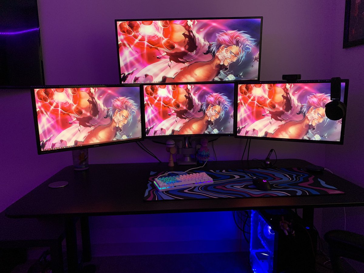 Switchbladebruh's tweet photo. setup kinda go hard 😳 https://t.co/rAw9vqgfg3