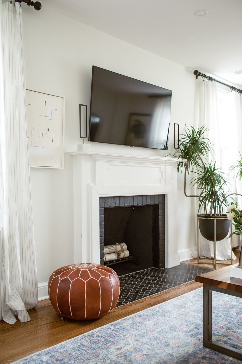 AtHomeDC's tweet image. #TuesdayTip: Modernize your fireplace and overall space by updating your surround with updated tile &amp;amp; paint. Check out this before and after from my client’s  lovely home! #fireplacemakeover #smartupdates #tiletuesday