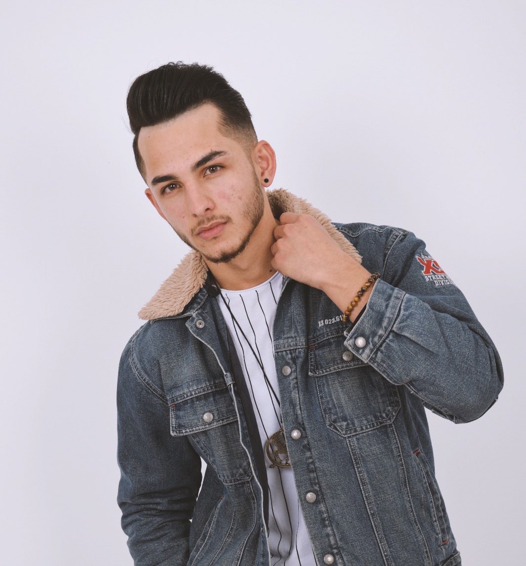 New Live Set <a href="/Realwestt/">Yunus Emre Özzencir</a> youtu.be/dmaWfmTiVHU #StayHome #LiveSet