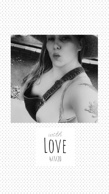 #gardening #mrsgreenthumbs #bigtits #bignipples https://t.co/cpxXtWHejK<a href="/tag/gardening"class="tags">#gardening</a><a href="/tag/mrsgreenthumbs"class="tags">#mrsgreenthumbs</a><a href="/tag/bigtits"class="tags">#bigtits</a><a href="/tag/bignipples"class="tags">#bignipples</a>