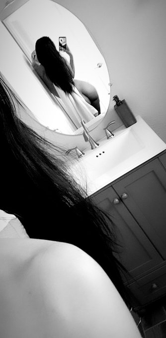 Oups😊 https://t.co/ACQOW5bcFD<a href="/tag/lasvegas"class="tags"><span>#lasvegas</span></a><a href="/tag/stripper"class="tags"><span>#stripper</span></a><a href="/tag/pornstar"class="tags"><span>#pornstar</span></a>