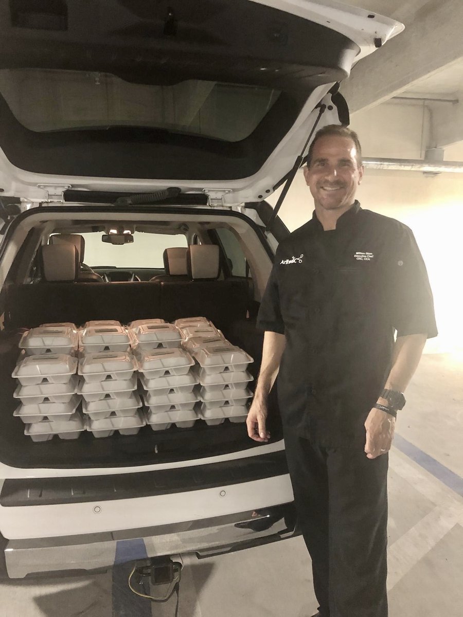 ArthrexMedEd's tweet photo. We’re happy to help those who are helping our community! Arthrex Executive Chef William Blum and our Culinary team prepared 65 meals for @NCHFlorida staff on shift last weekend will continue helping feed those on the front lines as needed. #SWFLStrongerTogether #ArthrexProud https://t.co/BFW2JDPyVS
