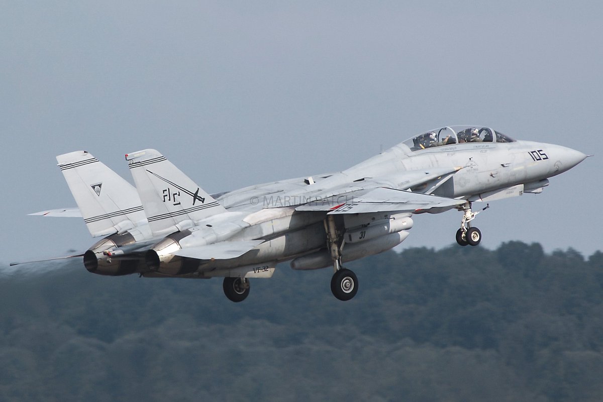 martin_patch's tweet image. My contribution for #TomcatTuesday. I never did get many active units but I’m glad I witnessed the type grace the skies before the 2006 retirement.