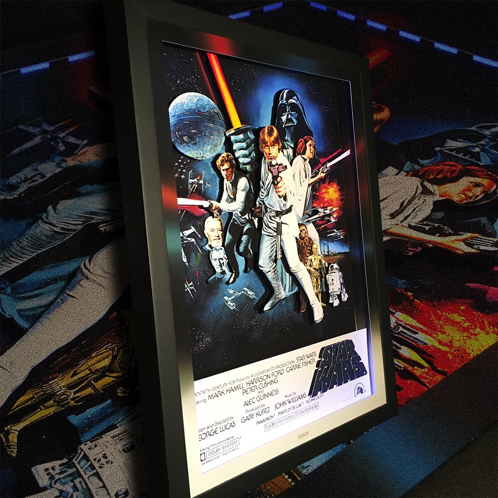 3dboxbr's tweet photo. 3DBox #StarWars Classic no formato Premium 45x33x4cm! Os fãs já podem adquirir o #quadro3d do filme épico/space Star Wars: Episode IV - A New Hope! Corre lá no site que o preço está super especial! 
#geekdecor #shadowbox #StarWarsDay   #starwarsfan #starwarsbrasil #StarWarsRebels https://t.co/zN5JmHNOBl
