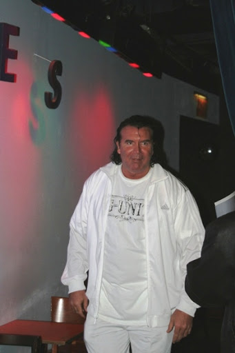 Scott Hall in his G-Unit tracksuit after falling off the wagon is a cry for him DDP may have even ignored. Fucking G-Unit.