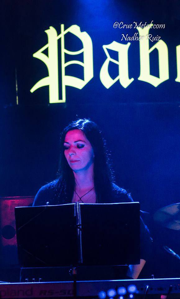 ♔† Female Metal Queens♪ ♔ tweet media