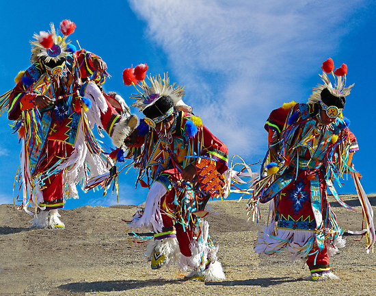 Bul saraydı alğan äñgime. Ol aynalasında bolwı kerek edi. Eski künderden #şıqqan eles. Erteñgi kün qarañğı sïyaqtı. #shamanselenge #şamanselenge