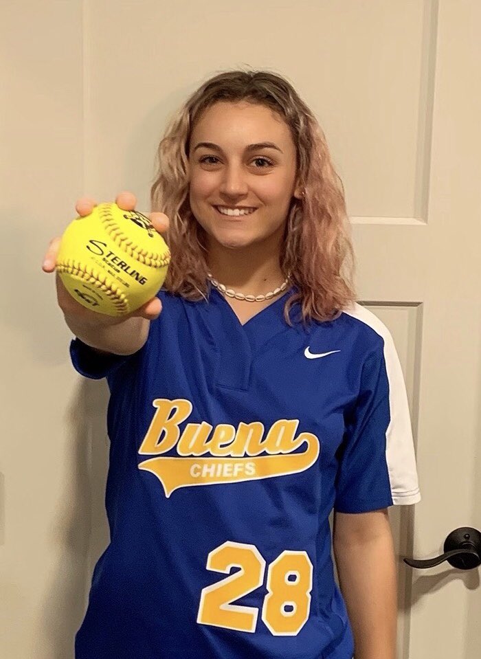 BRHSsoftball17's tweet photo. Meet Our Player: Senior Olivia Dortu. #capt #CF. #rocketarm #hotbat. #killerslide https://t.co/bbsns2EMMW