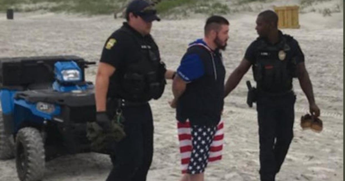 Remember your training, hoomans.Cabal says  #Stayhome  You must follow the directives. Police will enforce and harass if you don't follow the instructions.