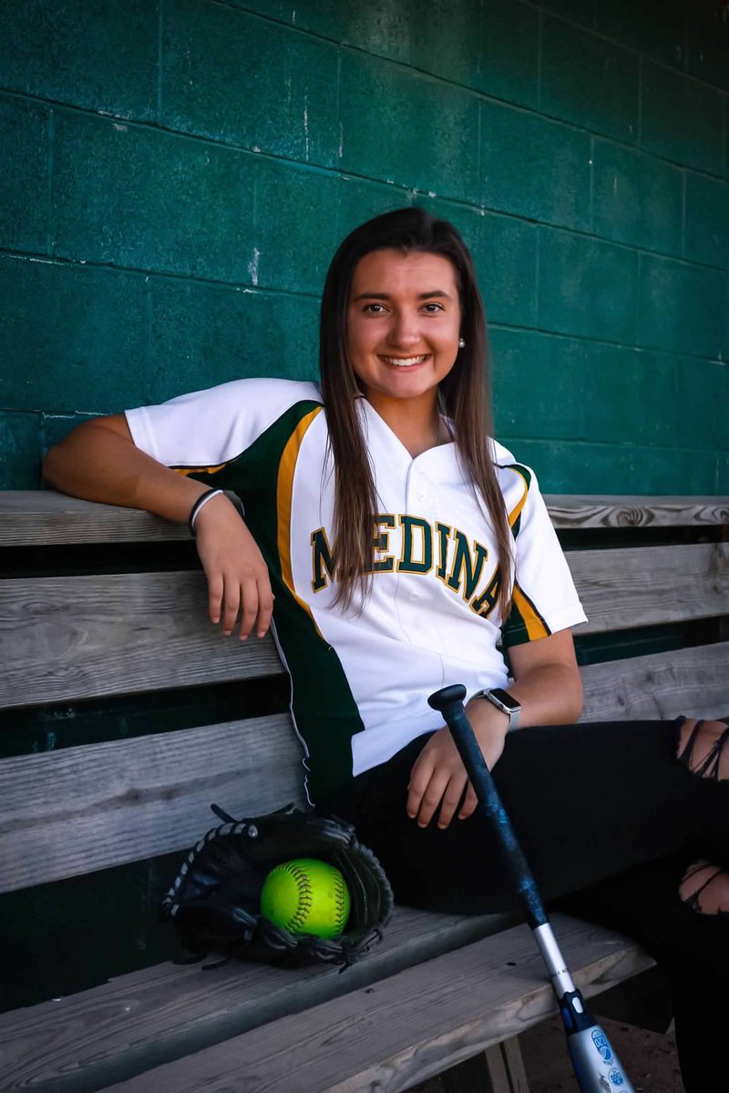 Medina Fastpitch, thank you for teaching me countless lessons, how to overcome whatever pitch life throws at you, giving me memories that I will always cherish and life long best friends. No words can describe how thankful I am to be a part of this family 💚#3 ohki