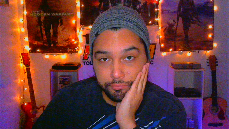 ChrisChaotix's tweet photo. Hey there! I'm bored and sleepless so I thought I'd do a surprise stream! Drop on by!

https://t.co/3TqQ3hQTEn https://t.co/g84mpdhOP4