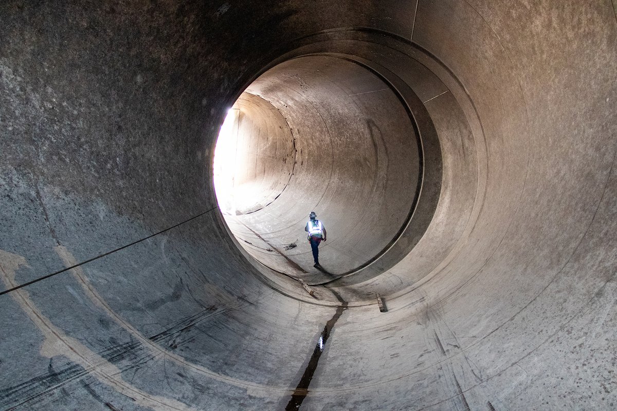 achengardner's tweet image. Our Salt River Siphon Repair project for @CAPArizona was selected as the @AZWater_org Water System Project of the Year for 2020. This project included the most detailed assessment and coating repairs ever performed on a CAP steel siphon. Congrats project team!
#pipelinerepair