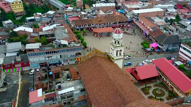 XEPUR1's tweet photo. 21 de febrero se celebra el Día Internacional de la Lengua Materna, momento para recordar que en Michoacán se habla purépecha, otomí, mazahua y náhuatl, cuatro de las 68 indígenas que hay en el país.
#XEPUR
*DJL https://t.co/GkbdtiB8yb