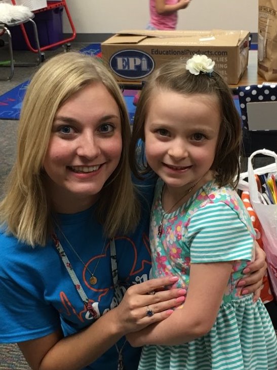 MosFamily1's tweet photo. Hart Elementary 2018 - 2019 with Ms. Buaas (First and last day of Kindergarten) #OneHeartOneLovejoy #WeLiveLovejoy #hartelementary @Hart_Elementary @Lovejoyisd1 https://t.co/qodYidp6TR
