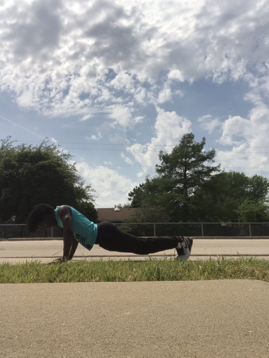 SirJaron's tweet photo. @Wrestling_TCHS I’ll be honest I’ve had a problem with motivation and mood this past week but I’m gonna try and do my best to get my hind up and put in work, if anyone wants to help keep me accountable just spam me as soon as the workout is posted thank you🤧 https://t.co/cpJGzumGzC