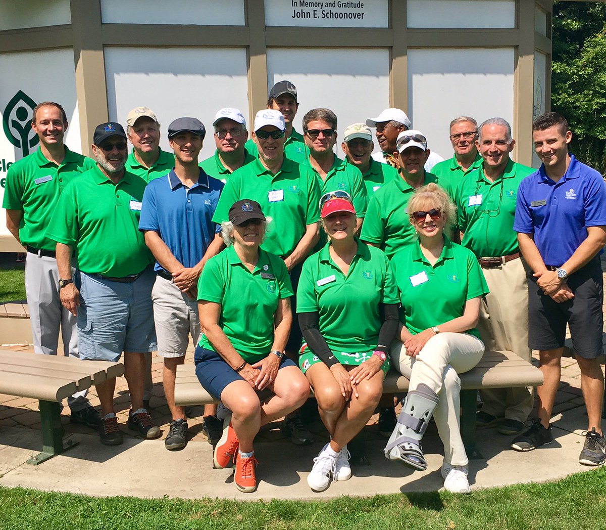 FirstTeeCLE's tweet photo. It's #NationalVolunteerWeek & we salute our loyal coaches! We could not serve the community without these dedicated mentors. While we can't say thank you in person this week, we appreciate everything you do! #FirstTeeCLE @TheFirstTee https://t.co/Z7A3u3Z4WQ