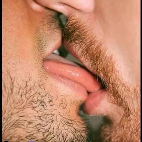 KevinAn19345951's tweet photo. Buenas tardes mucho gusto Kevin busco amigos https://t.co/IpDGAYsbPA