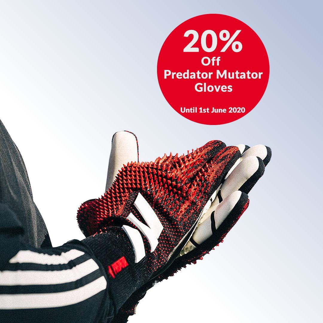 Adidas Predator Pro Junior Goalkeeper Gloves SOCCER.COM