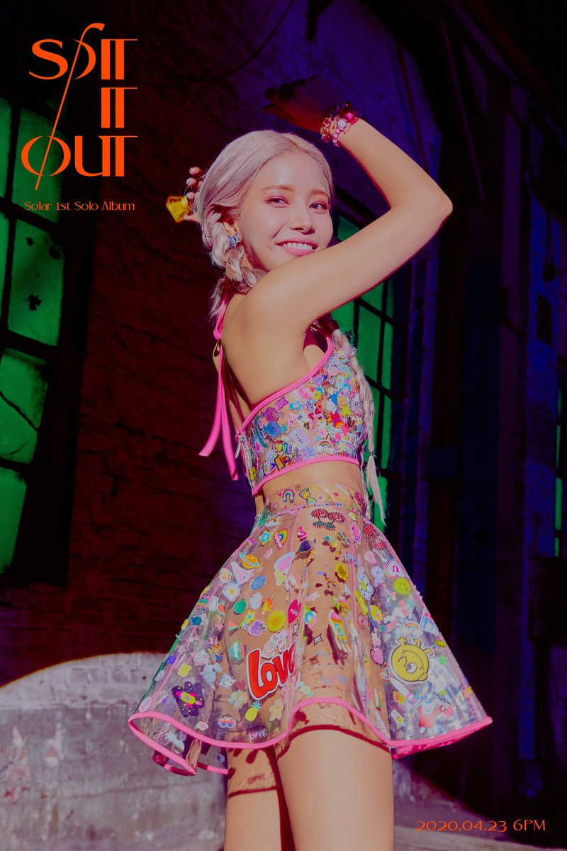 FinnOnTheSlope's tweet photo. This Sunmi with This Solar

#SUNMI #Noir
#SOLAR #SPIT_IT_OUT #MAMAMOO https://t.co/fTMQUA9gxb