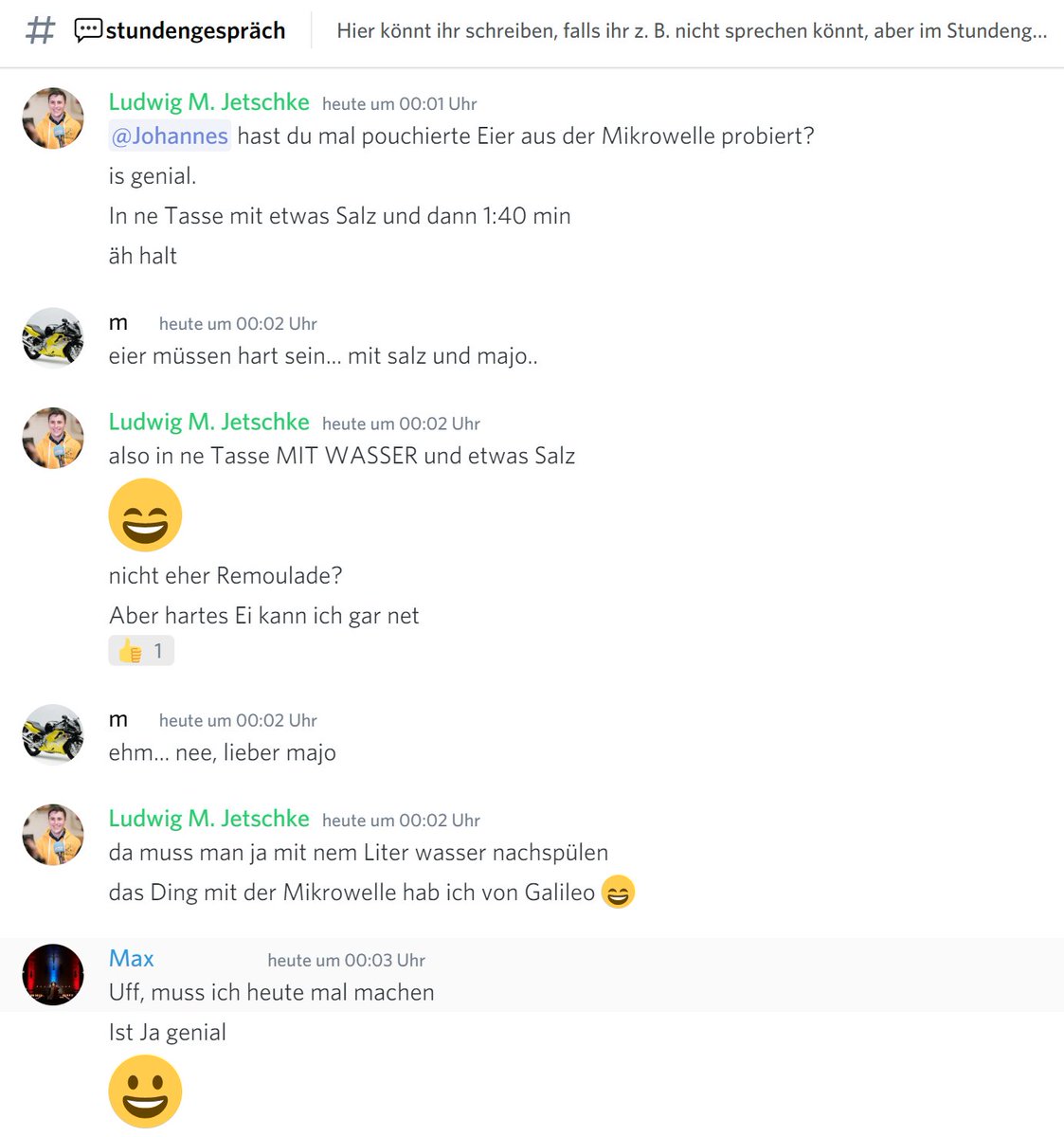 Mitten in der Nacht auf dem #Discord-Server der 
<a href="/lingucommunity/">Lingualpfeife - Christliche Online-Community</a> - wenn im Sprachkanal diverse Formen der Eierzubereitung besprochen werden. Halten wir fest: Hartes Ei ist bäh! Pouchiertes #Ei aus der Mikrowelle cool. 😎
#digitaleKirche #OnlinePastoral #Weggemeinschaft #Kirche