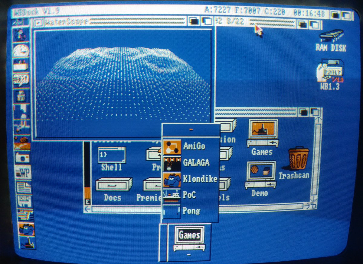 BatteMan's tweet photo. Un peu de #Workbench1.3 #Amiga, ça faisait longtemps, ou pas 🤭

Ici, sur l'#Amiga1000 avec #Classic520 : #HippoPlayer et son magnifique WaterScope, #AmiDock verticalisé, deux icones maison pour les jeux et demos, et #WBDock avec des icones façon AmiDock (j'adore ce format 😉) ! https://t.co/82oufxirc4