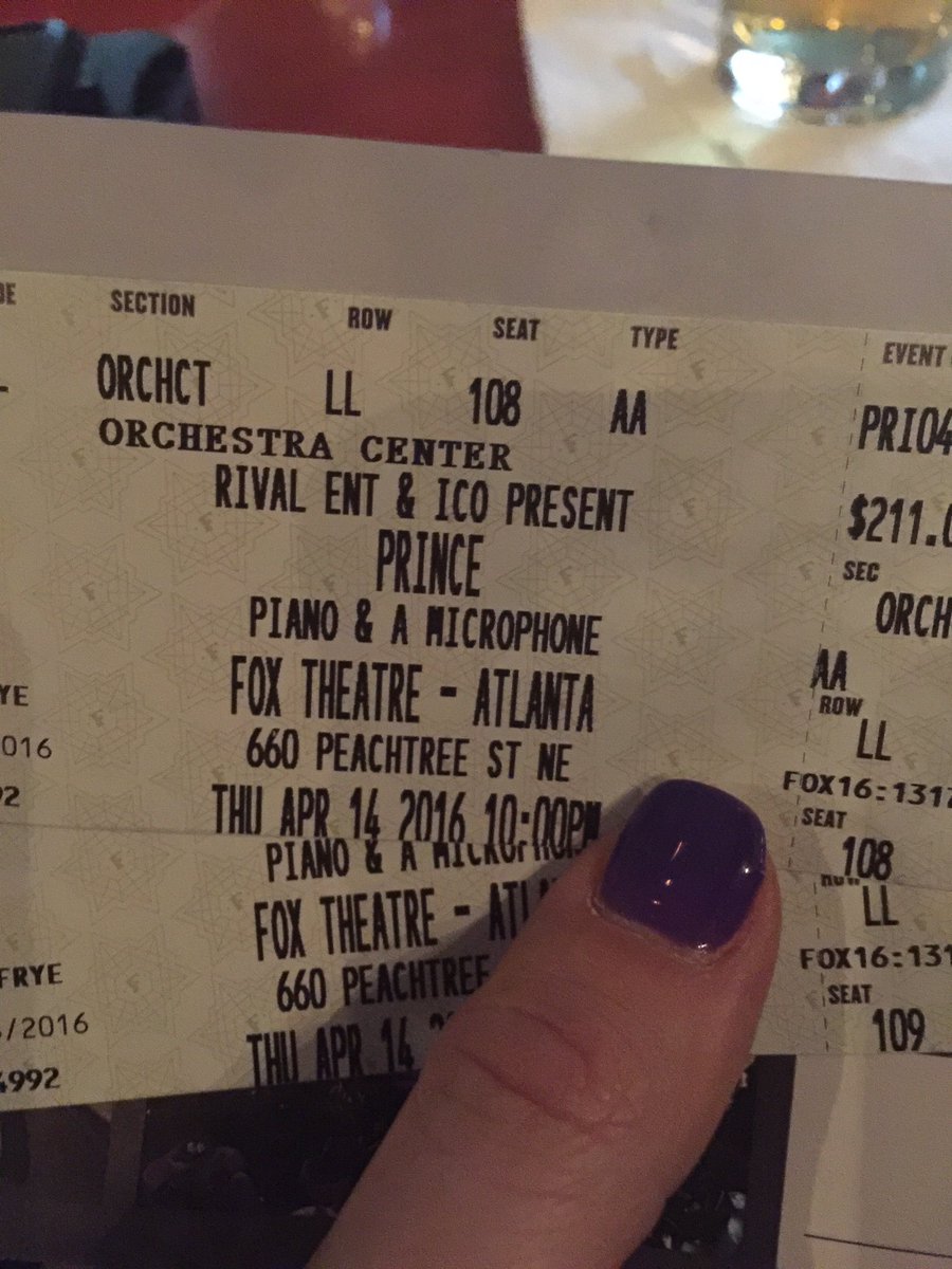 LeaderandReader's tweet photo. On this 4th anniversary of the great one’s departure from earth, I’m reminiscing about his final performance. By God’s grace we were there to witness it. Little did we know that he would pass 7 days later. We lost a true musical genius on 4/21/16. #NothingcomparestoPrince! 🎶 💜 https://t.co/GJkrQ3PaEe