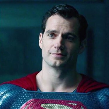 Zack Snyder uses darkness and seriousness to emphasize the light and happy moments. He wanted them to be earned and have impact, instead of taking it all for granted.And this is why I want to see the smiley and confident Superman that SNYDER had in mind.