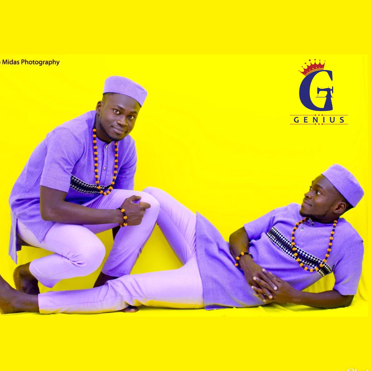 Genius_sen's tweet photo. .
Africanisé votre style et soyez élégant avec @genius_sen .
Commande sur whatsapp :
+221 77 044 65 66
.
Modèle : Yoruba
Avec les frères @JumeauxLo .
#mode #modele #style #stylish #couture #hautecouture #class #classmen #madeinsenegal #africa #nigeria https://t.co/sQ68HNOCG9