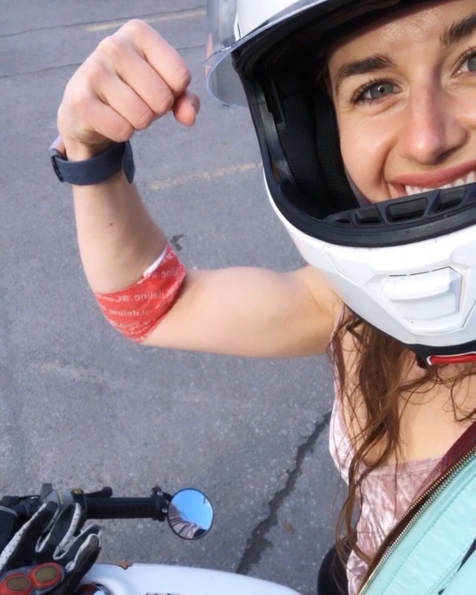 thehobbsinator's tweet photo. The need for blood isn’t cancelled (and a great opportunity to get in some *essential* riding)! #giveblood #ridefast #dontdie https://t.co/X82zm32jN3